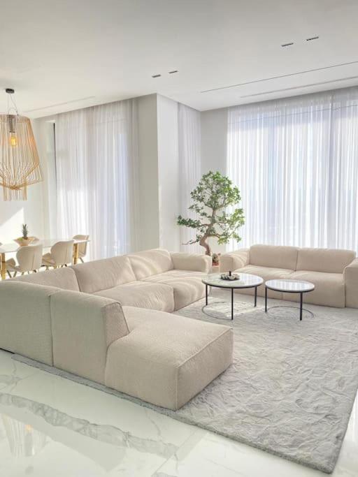 Apartmán Luxury Penthouse Prishtina Priština Exteriér fotografie