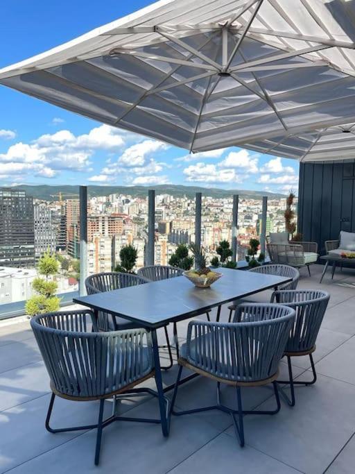 Apartmán Luxury Penthouse Prishtina Priština Exteriér fotografie