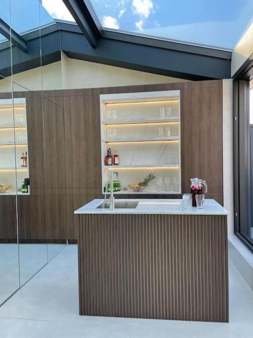 Apartmán Luxury Penthouse Prishtina Priština Exteriér fotografie