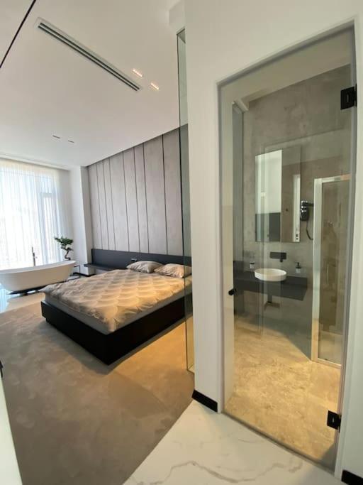 Apartmán Luxury Penthouse Prishtina Priština Exteriér fotografie